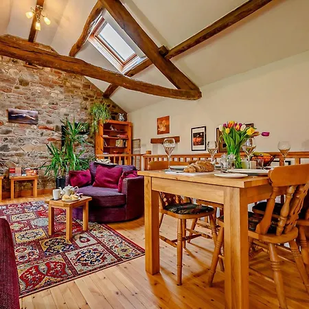 2 Bed In Penrith Oc-90415